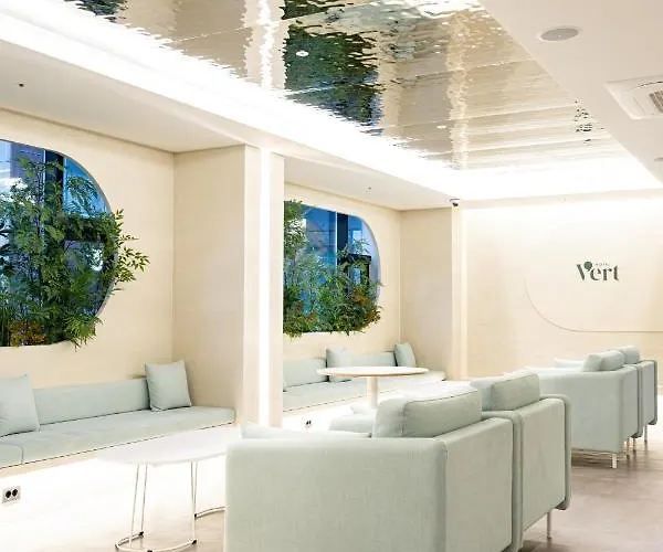 Hotel Vert 4*