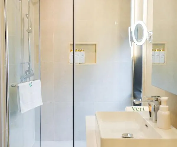 Hotel Vert 4*